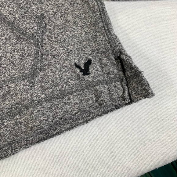 American Eagle 🦅 Unisex Warm Pullover Grey and Charcoal Hoodie Size M - Picture 3 of 10